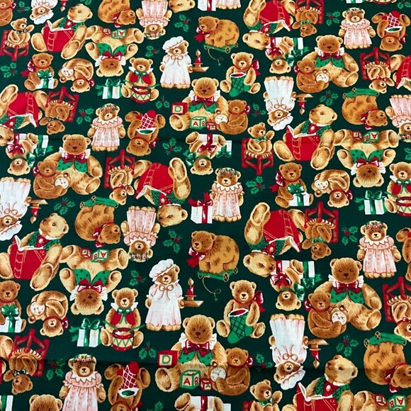 Wamsutta Hallmark Christmas Holiday Scattered Toss Teddy Bear Fabric  Green 2 yd - Picture 1 of 4